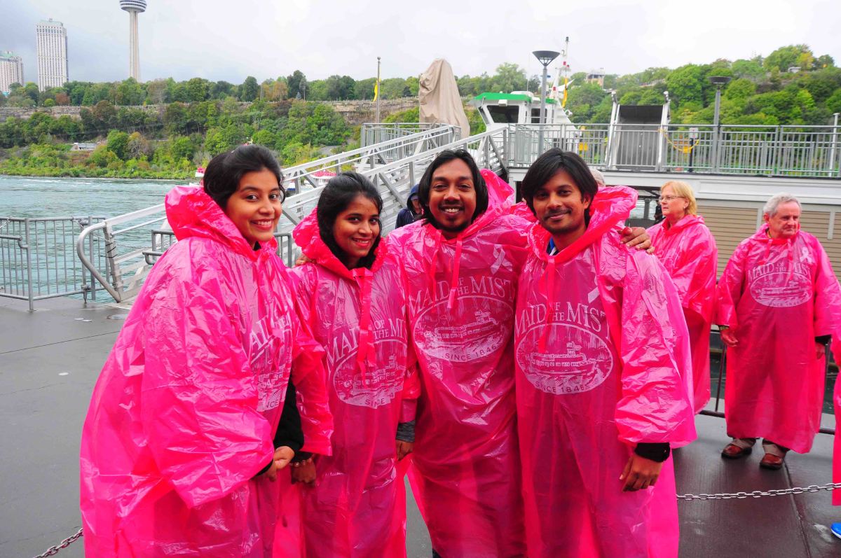 The gang at niagara falls