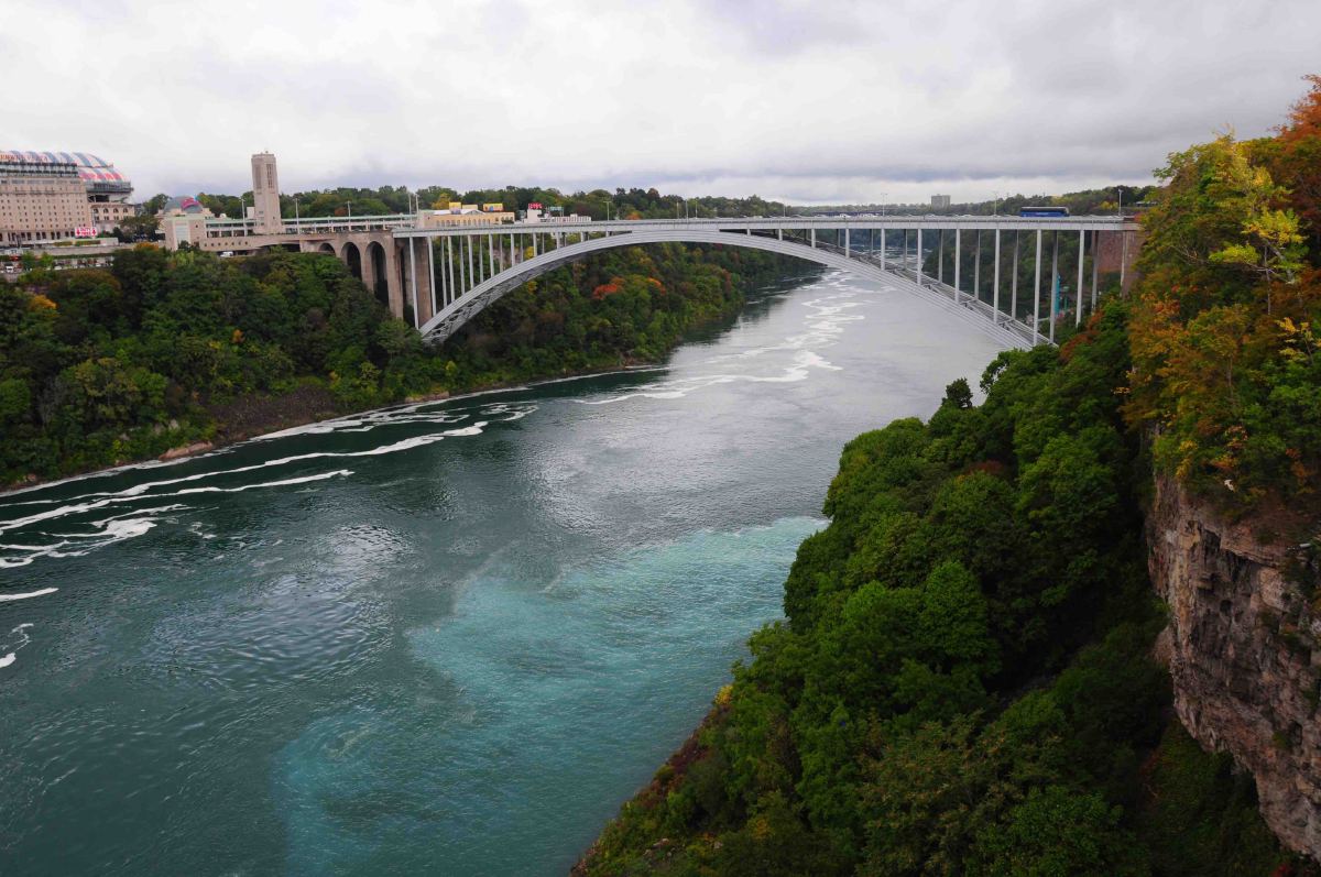 Rainbow peace bridge