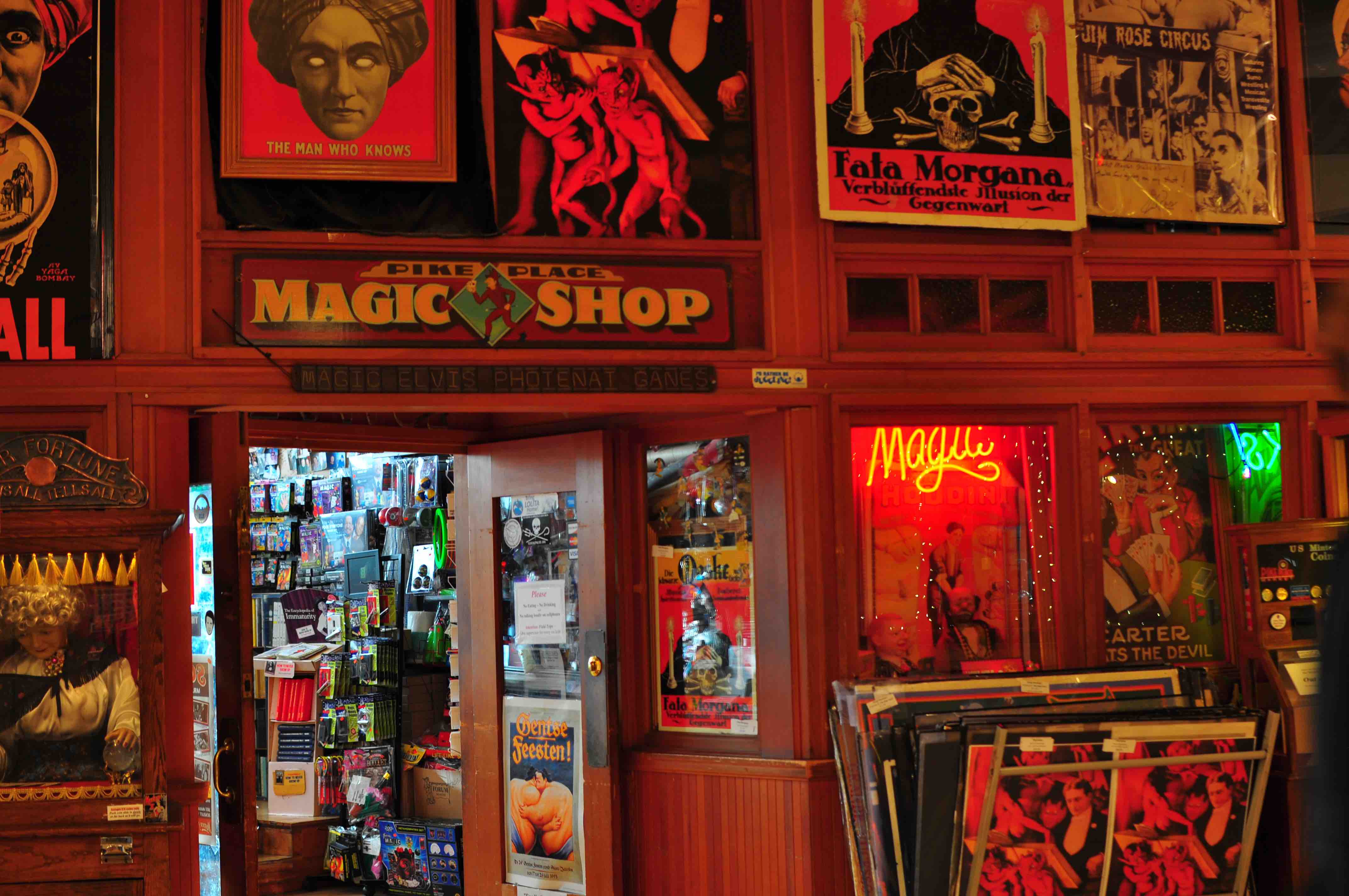 Seattle Pike place magic shop