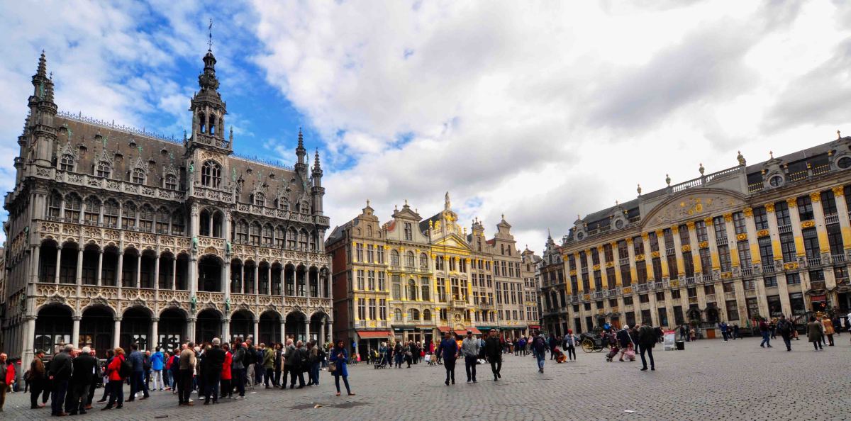 Grand place market square